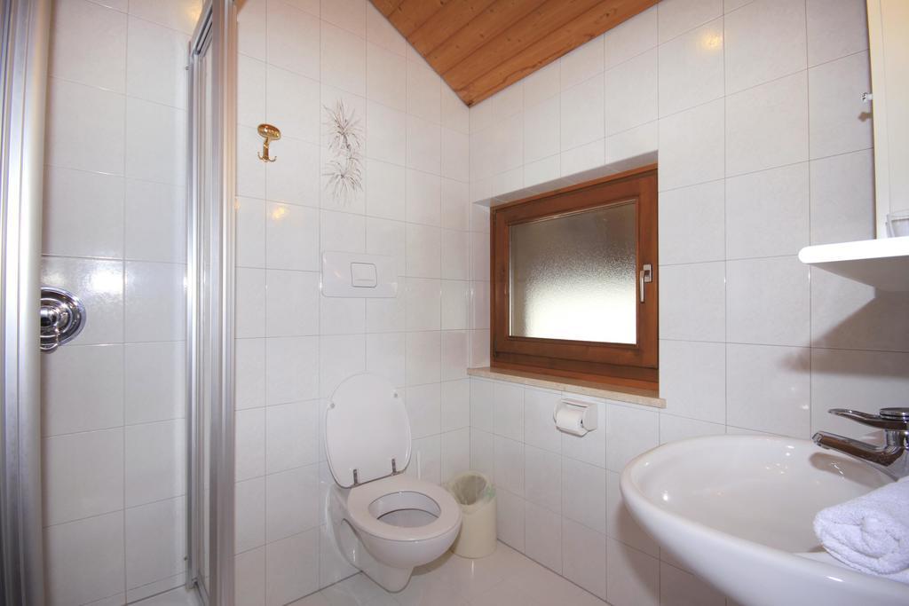 Apartments Gasserhof Lagundo Δωμάτιο φωτογραφία